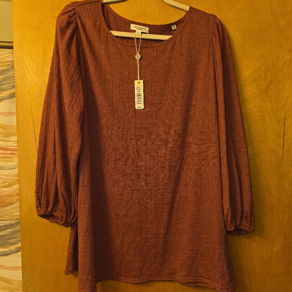 Women's Rust Top - Picture 1 of 4